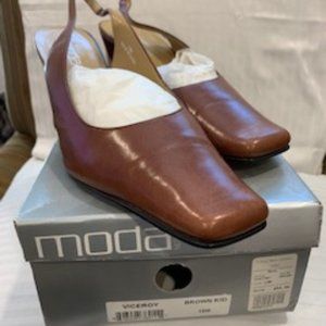 Women's Viceroy Brown Kid Slingback Pump